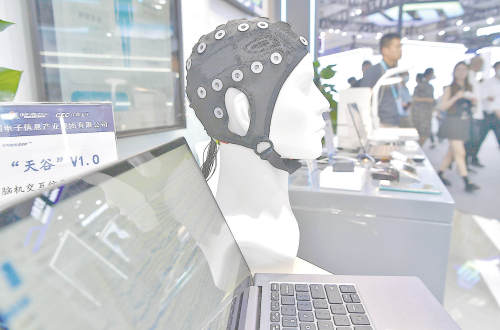 “脑机接口，中国有望领跑”，有上游芯片企业今年预计量产2万片