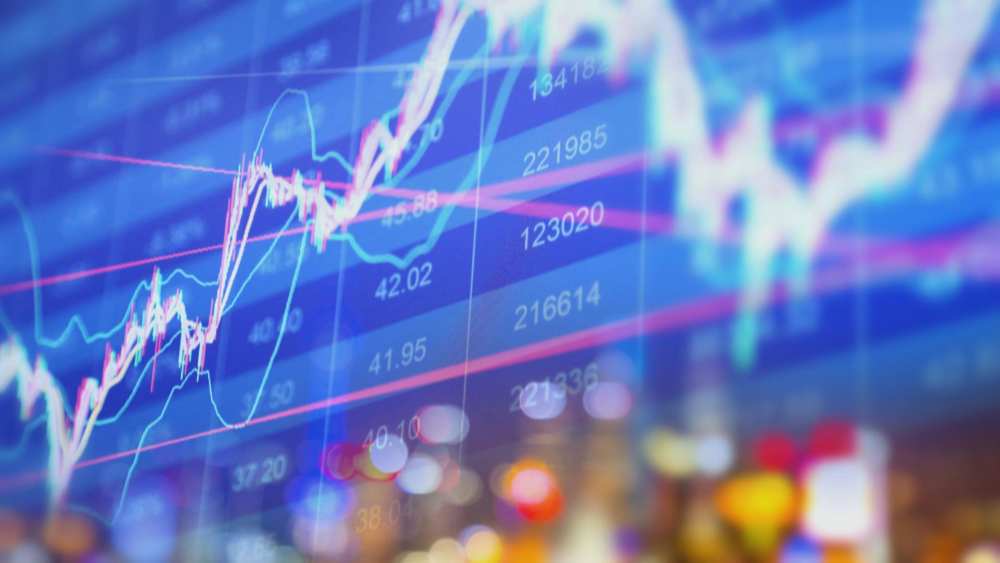 商业航天再掀涨停潮，MiniMax港股上市首日飙升65%，白银持续下挫